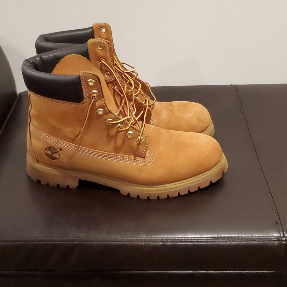 Timberland still fresh.... - Picture 2 of 4